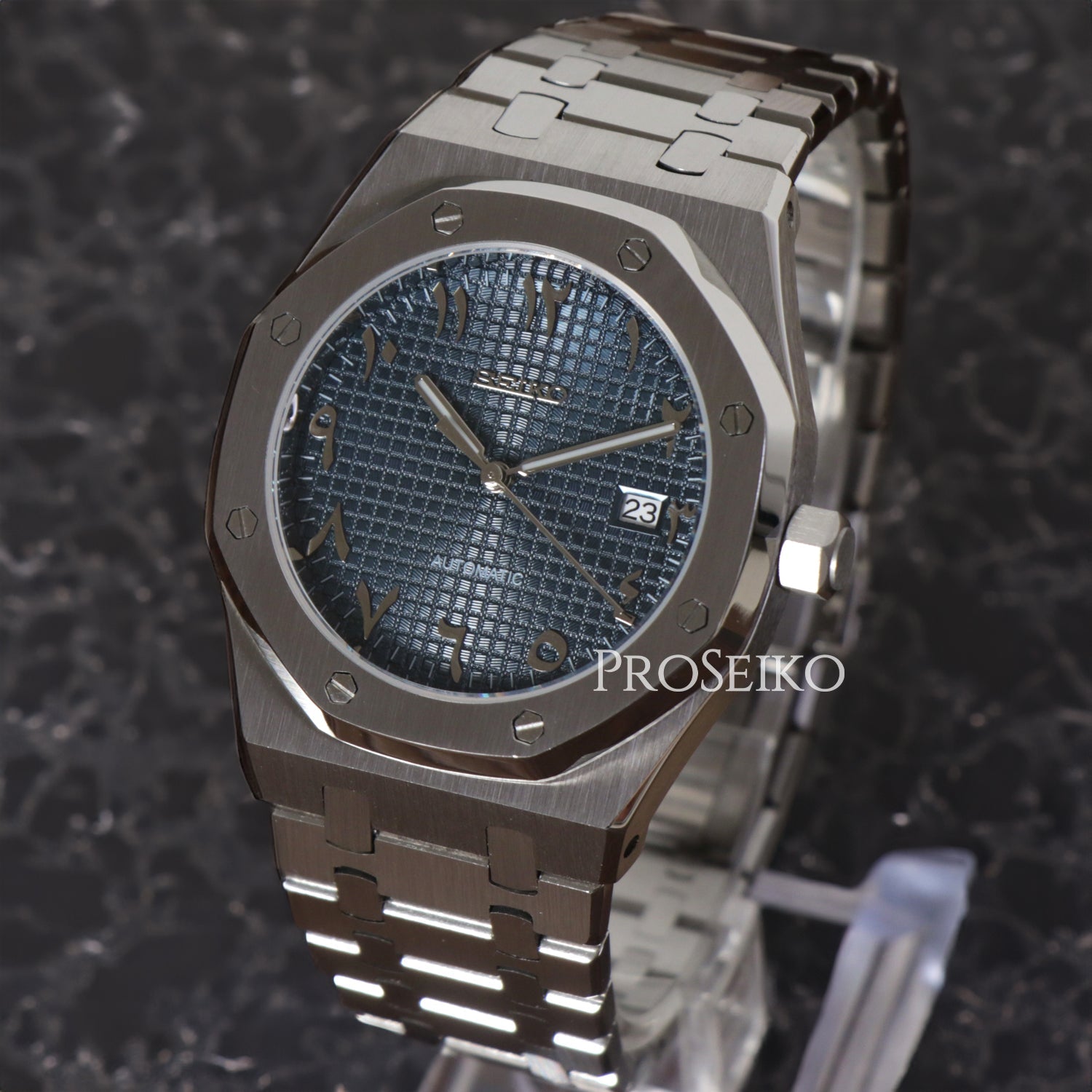 Seikoak | Arabic | Blue