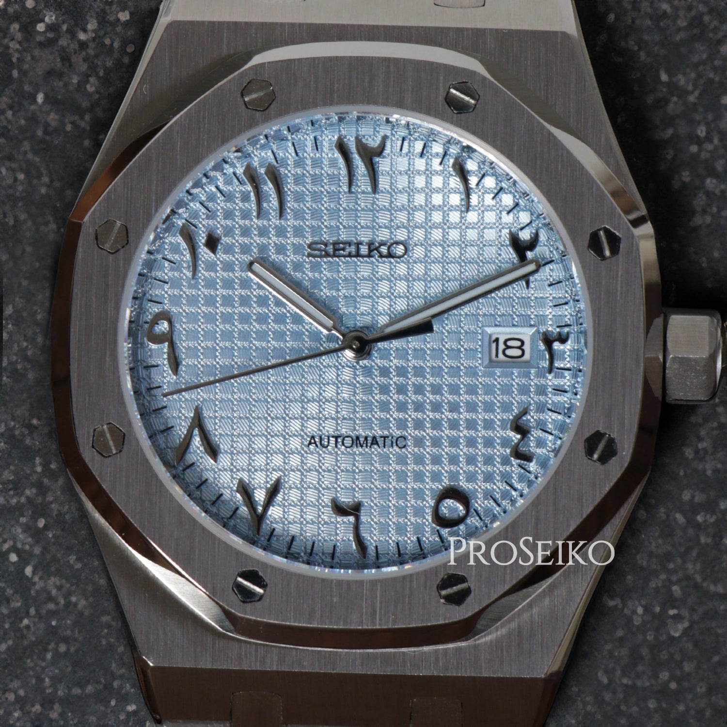 Seikoak | Arabic | Ice Blue