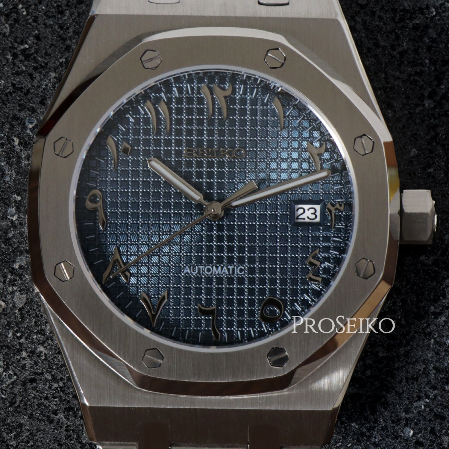 Seikoak | Arabic | Blue