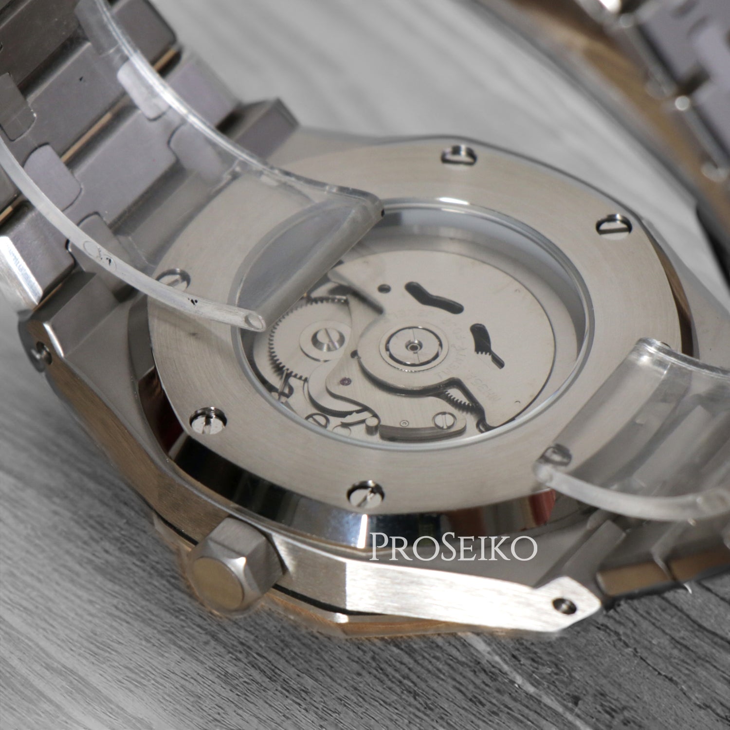 Seikoak | Arabic | Midnight