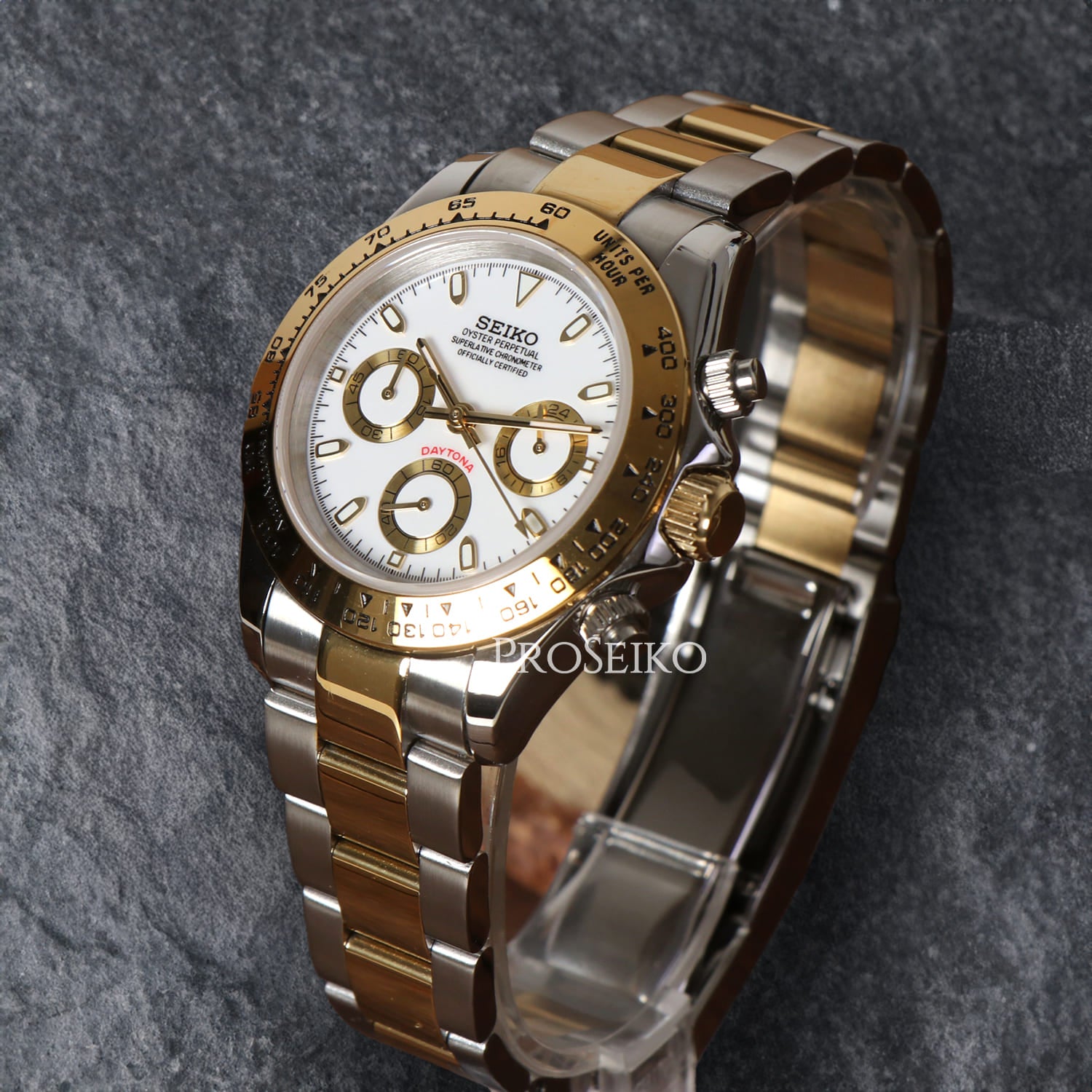 Seikona | Bi-Ton | White