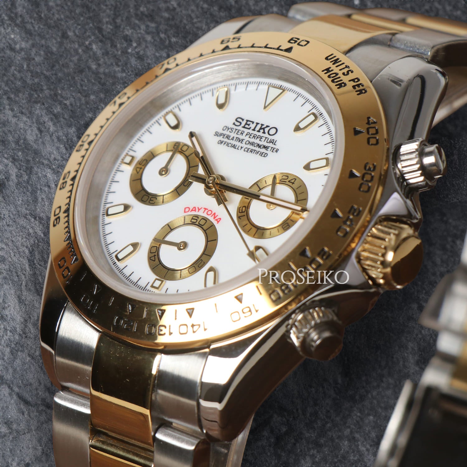 Seikona | Bi-Ton | White