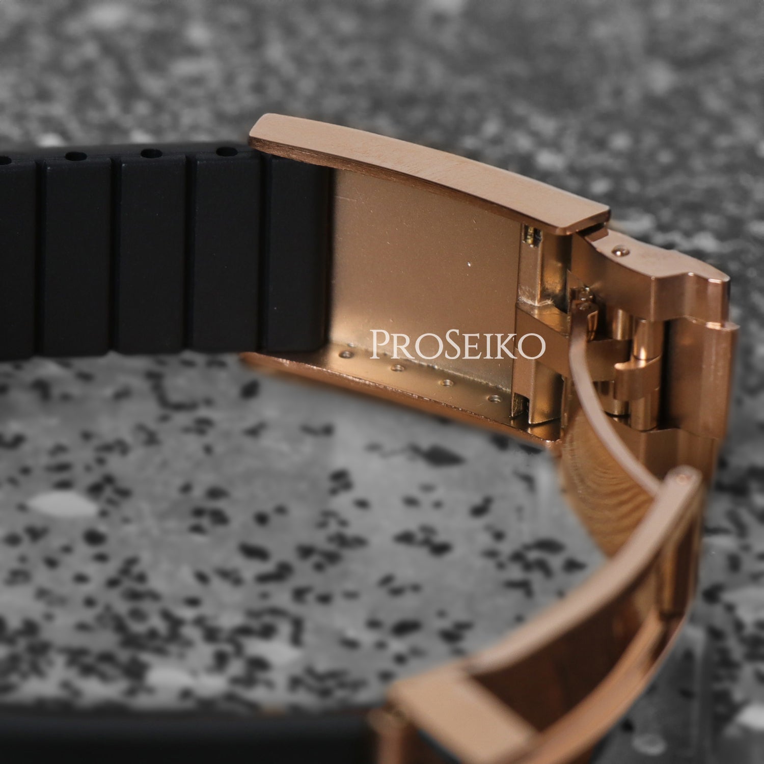 Seikona | RoseGold | Brown